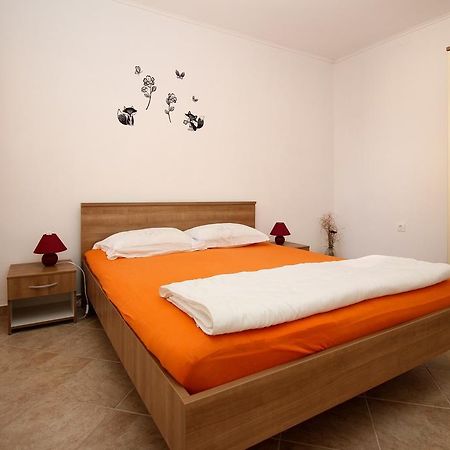 Apartment Drazen Šilo Εξωτερικό φωτογραφία