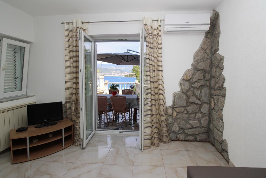 Apartment Drazen Šilo Δωμάτιο φωτογραφία